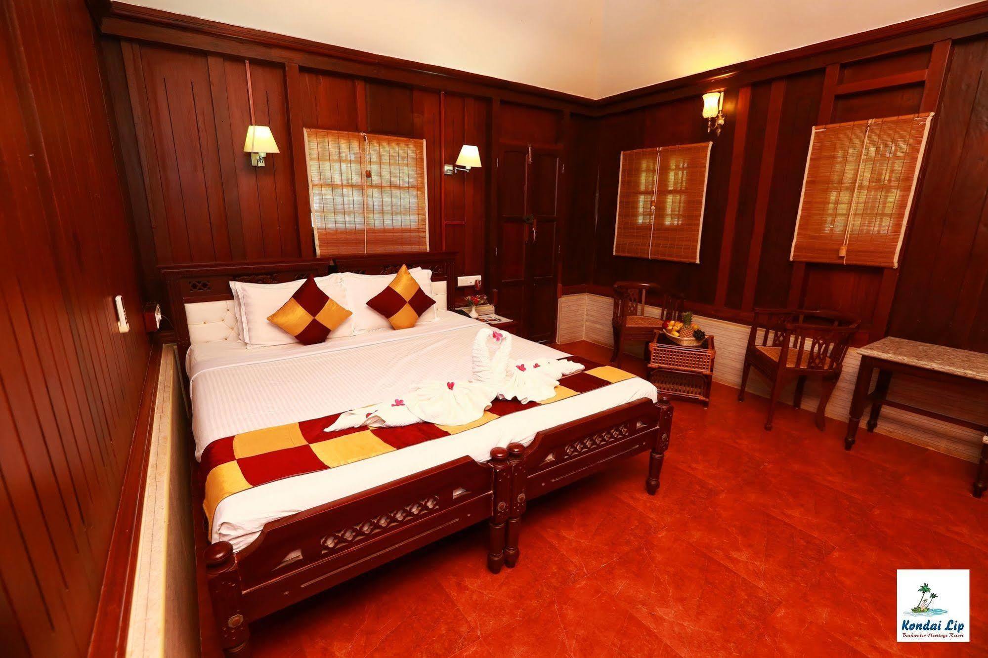 Kondai Lip Backwater Heritage Resort Kochi Eksteriør billede